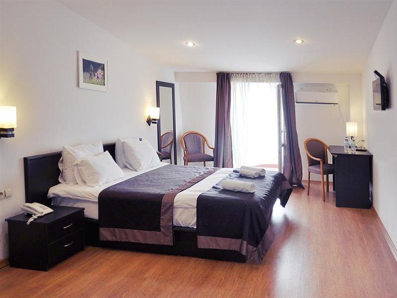 Hotel Corner Tiflis Exterior foto