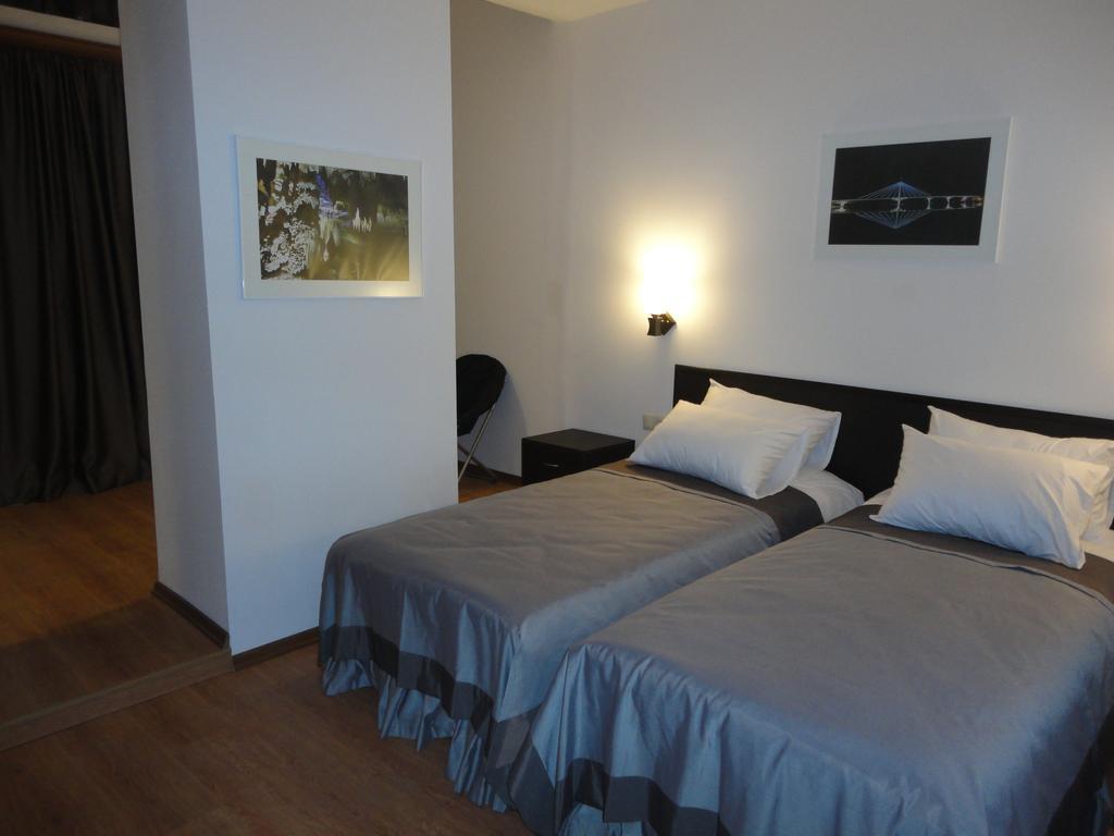 Hotel Corner Tiflis Exterior foto